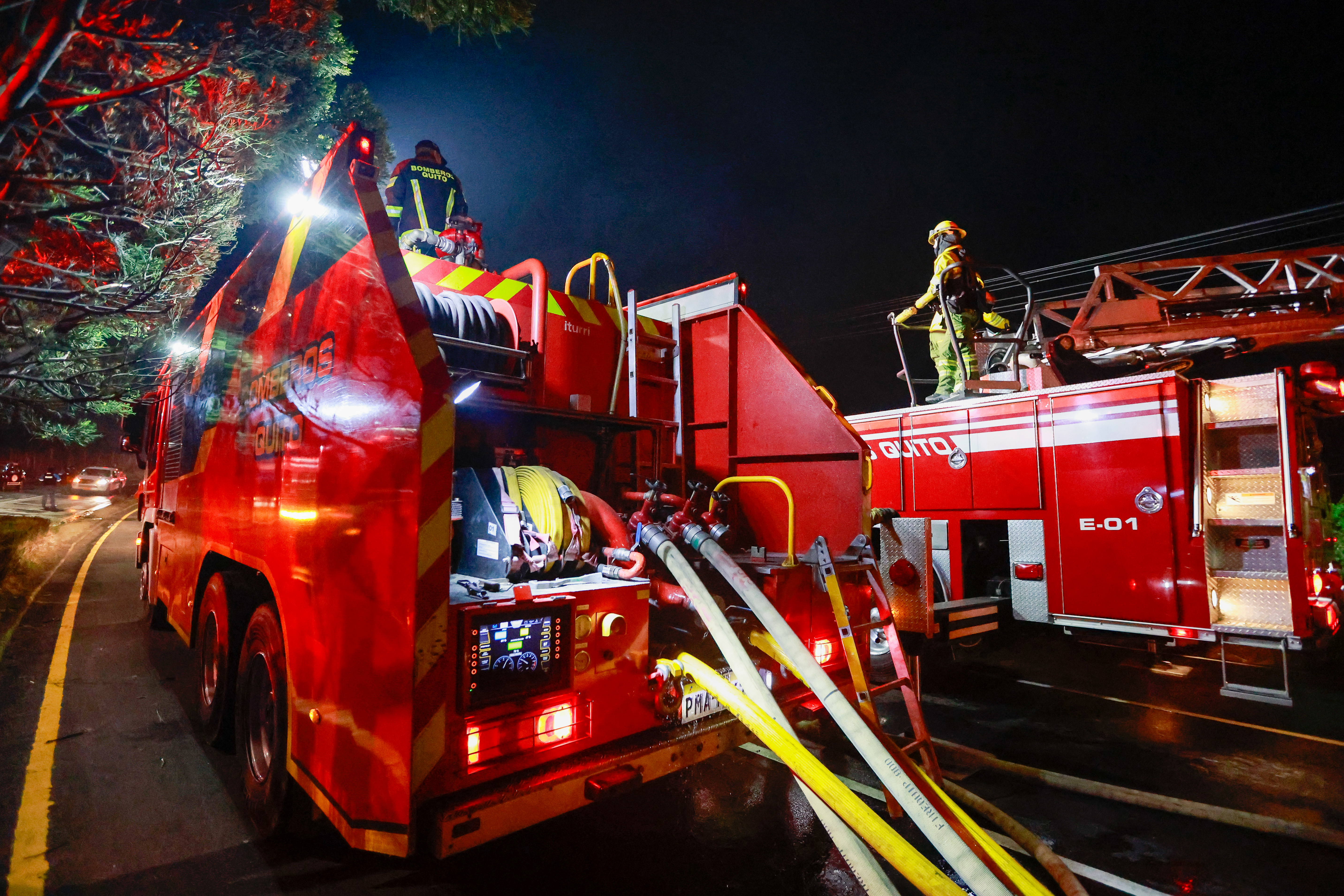 Miniatura de FIRE-9831.jpg